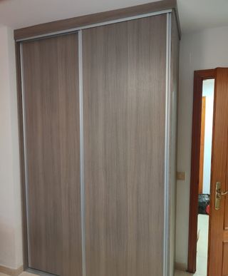 HACEMOS ARMARIOS EMPOTRADOS Y VESTIDORES A MEDIDA