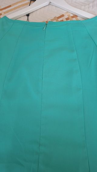 Vestido Valeria Derbais verde a estrenar