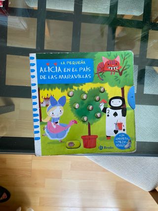Alicia en el país de las maravillas INFANTIL