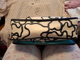 Bolso bandolera Tous beige y negro