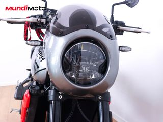 TRIUMPH TRIDENT 660