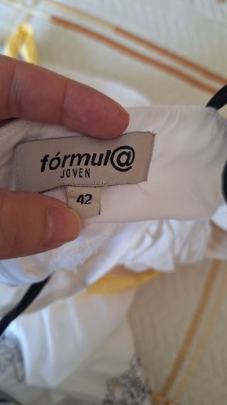 Vestido El Corte Inglés blanco y amarillo