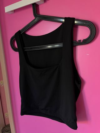 Top negro talla M