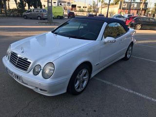 Mercedes-Benz CLK 2002 NACIONAL Y MANUAL (CARFAX)