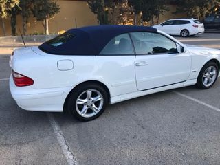 Mercedes-Benz CLK 2002 NACIONAL Y MANUAL (CARFAX)
