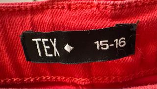 Pantalón vaquero rojo TEX Talla S