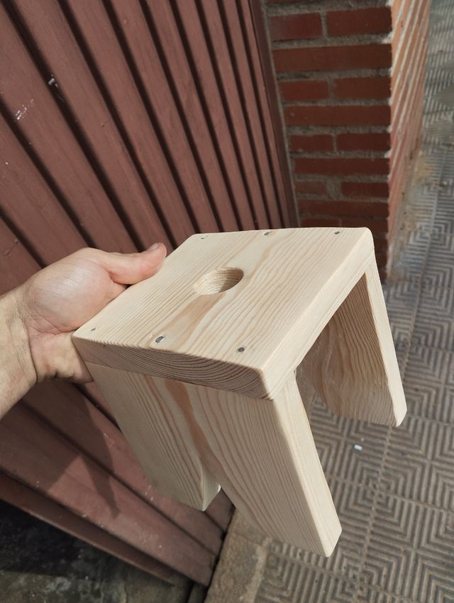Banqueta de madera