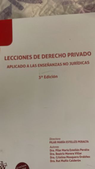 Lecciones de Derecho Privado. Aplicado a las En...
