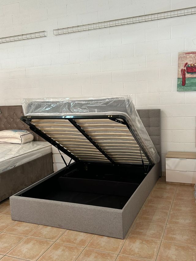 Cama Matrimonio Moderna 135cm - Cabezal