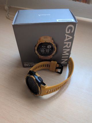 Garmin Instinct Solar Amarillo