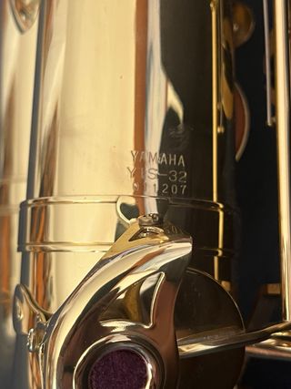 Saxofón Tenor Yamaha YTS 32 (Logo Púrpura)