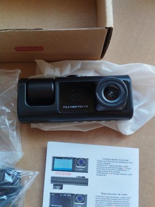 Dashcam con cargador y soporte