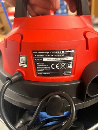 Einhell Aspirador Sólidos/Líquidos TC-VC 1812 S