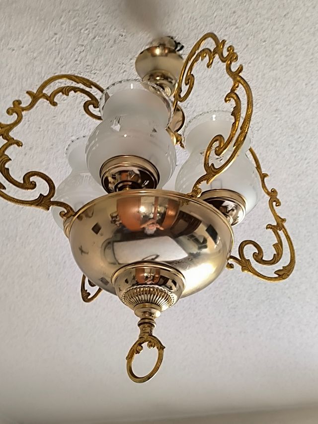 Lámpara de techo vintage dorada