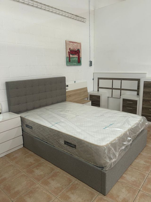 Cama Matrimonio Moderna - Cabezal 135 cm