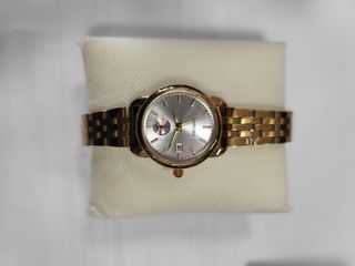 Reloj LONG BO dorado y plateado