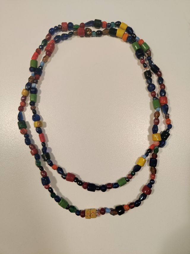 COLLAR PIEDRAS COLORES