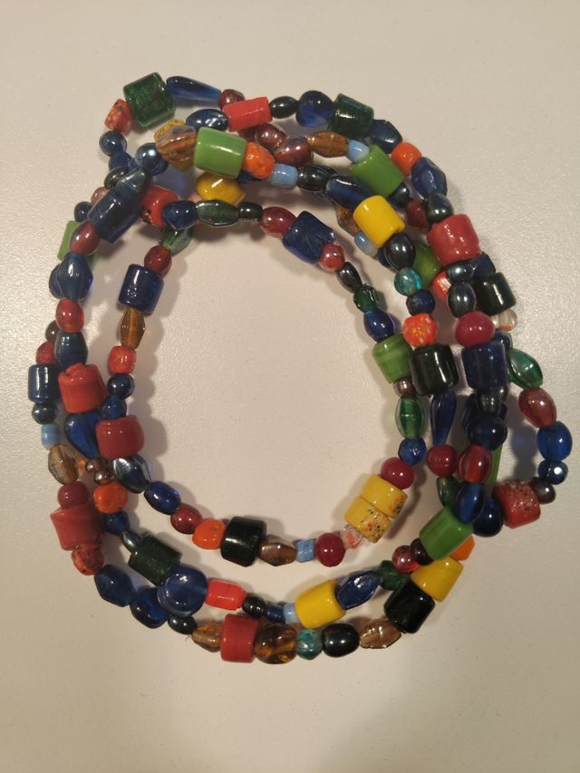 COLLAR PIEDRAS COLORES