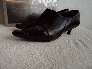 Zapatos de tacón medio para mujer