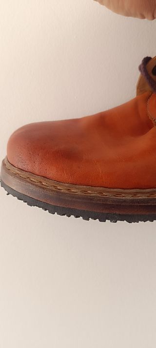 Cerco figurado para zapatos en cuero