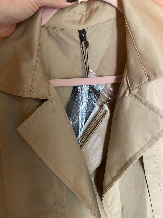 Chaleco trench S Trendyol Nuevo con etiqueta