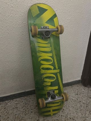 Monopatín Skate Verde y Amarillo