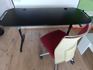 Scrivania da gioco LED 150x60 nera