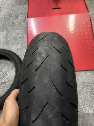 Neumáticos Dunlop Sportmax GPR 300 usados 