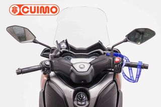 YAMAHA XMAX 300