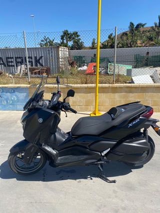YAMAHA XMAX 300 TECH MAX