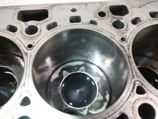 Bloque motor cigüeñal accionamiento BMW Serie 1 E82 2.0 118d N47D20C N47D20U0 N47 7811138