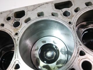 Bloque motor cigüeñal accionamiento BMW Serie 1 E82 2.0 118d N47D20C N47D20U0 N47 7811138