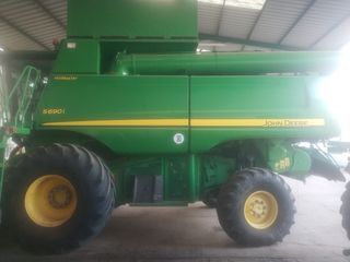 Cosechadora John Deere S690i
