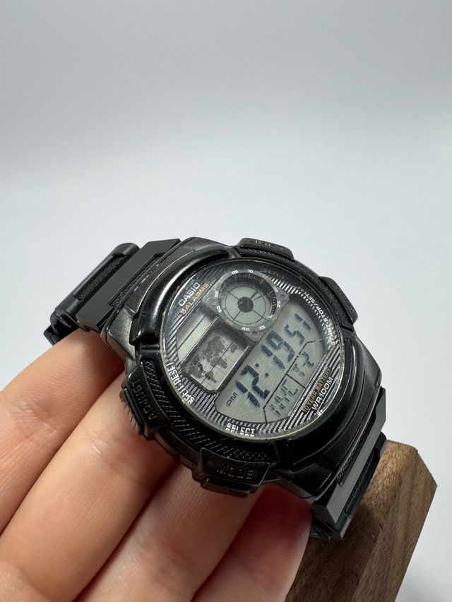 Reloj Casio Caballero AE-1000W Negro