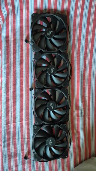 4 Ventole Asus 140mm per Alessio