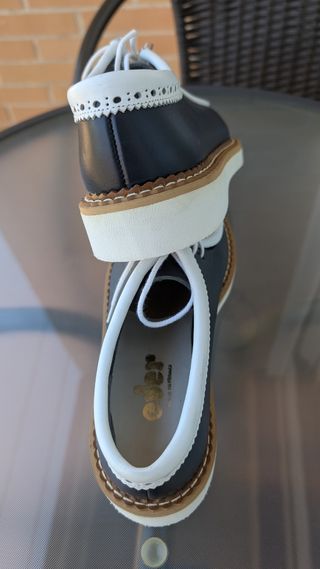 Zapatos Eder Mujer Negros y Blancos.Nuevo.Piel