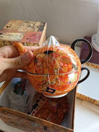 Tetera de cerámica con diseño Klimt