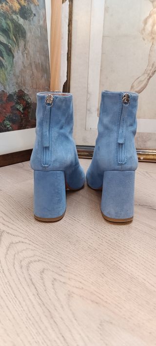 Botin de piel en color azul de la marca GLO