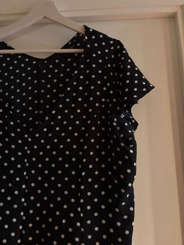 Vestido de topos marino y blanco