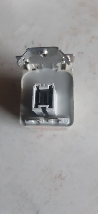 Condensador Iskra 0.47uF + 2x22000pF Lavadora