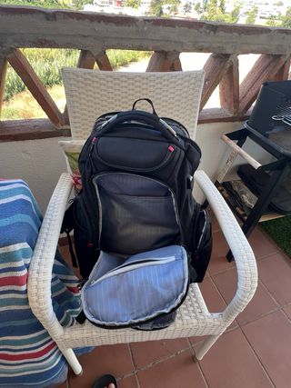 Mochila Kroser Negra y Roja