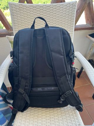 Mochila Kroser Negra y Roja