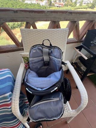 Mochila Kroser Negra y Roja