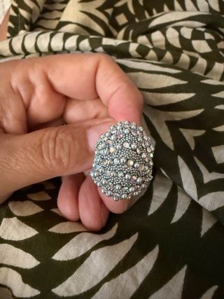 Orecchino singolo strass