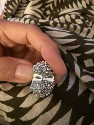Orecchino singolo strass