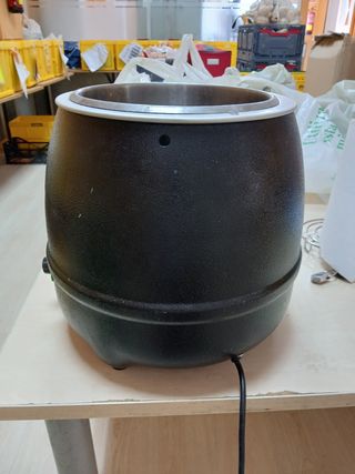 Olla Eléctrica Negra