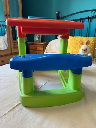 Pupitre infantil con asiento