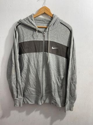 ¡¡OFERTA!! Talla L Chaqueta Nike Gris 