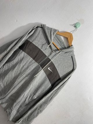 ¡¡OFERTA!! Talla L Chaqueta Nike Gris 