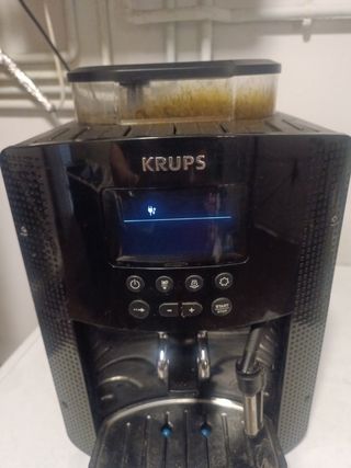 Cafetera Krups Super Automática, con avería.